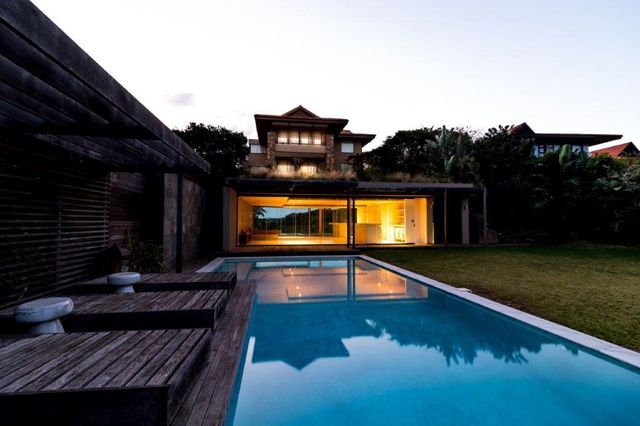 4 Bedroom House To Let in Zimbali Estate
