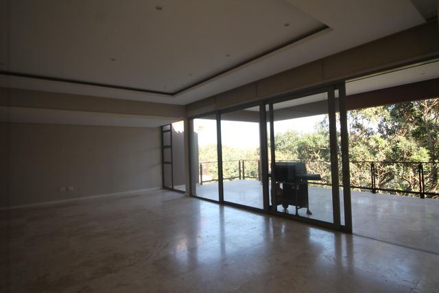 4 Bedroom Townhouse For Sale in Zimbali Estate