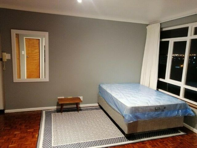 Studio Apartment & Off Street Parking for Sale in Obs