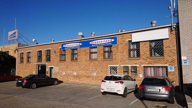 330m² Warehouse Rented in Bellville Central