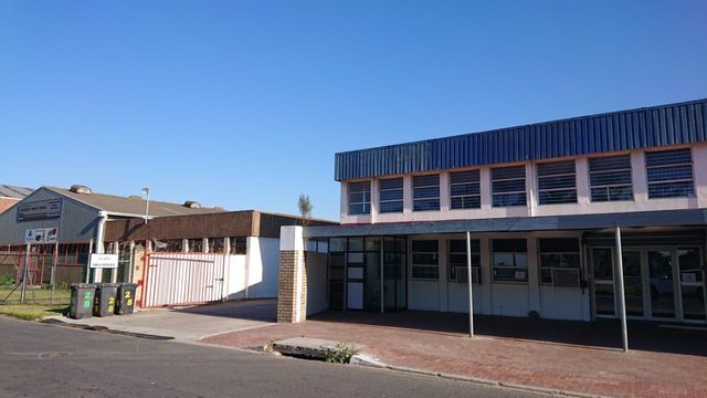 4,500m² Warehouse Sold in Beaconvale