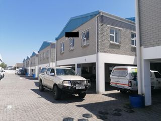 369m² Warehouse To Let in Parow Industrial