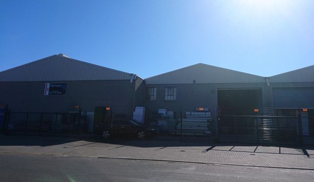 636sqm Warehouse To Let in Beaconvale, Parow