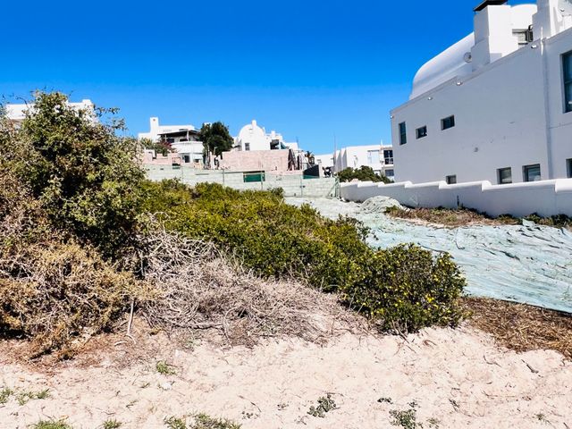 378m² Vacant Land For Sale in Paradise Beach