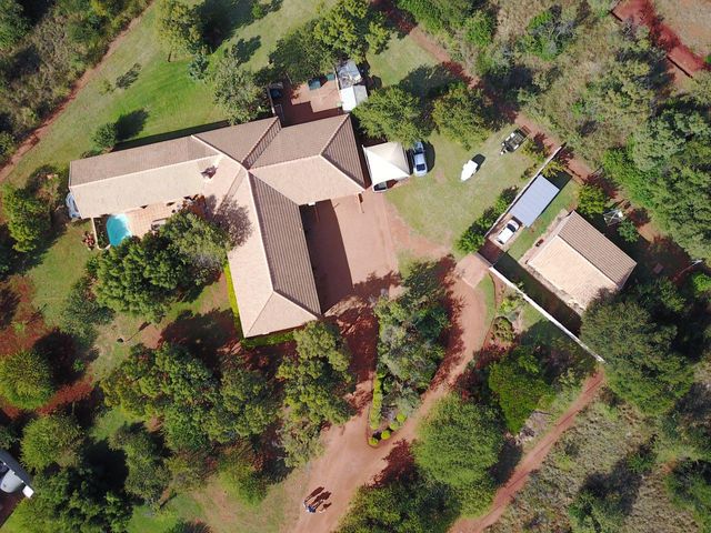 1,200m² Small Holding For Sale in Kameeldrift East