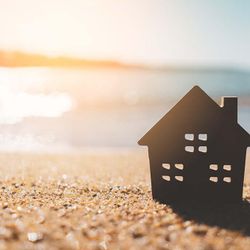 5 Things to Consider when Investing in Holiday Homes