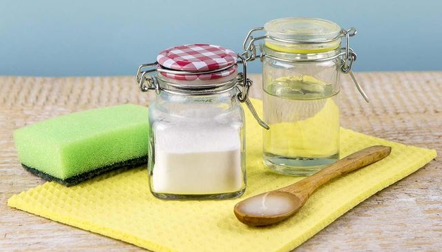 Finding it difficult to get rid of stains? Here are 5 easy homemade stain-removal recipes!