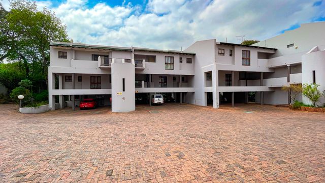 2 Bedroom Apartment For Sale in Strathavon