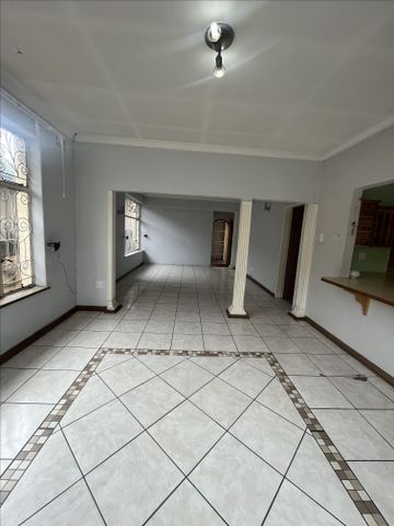 3 BEDROOM HOUSE TO LET IN SOUTHCREST