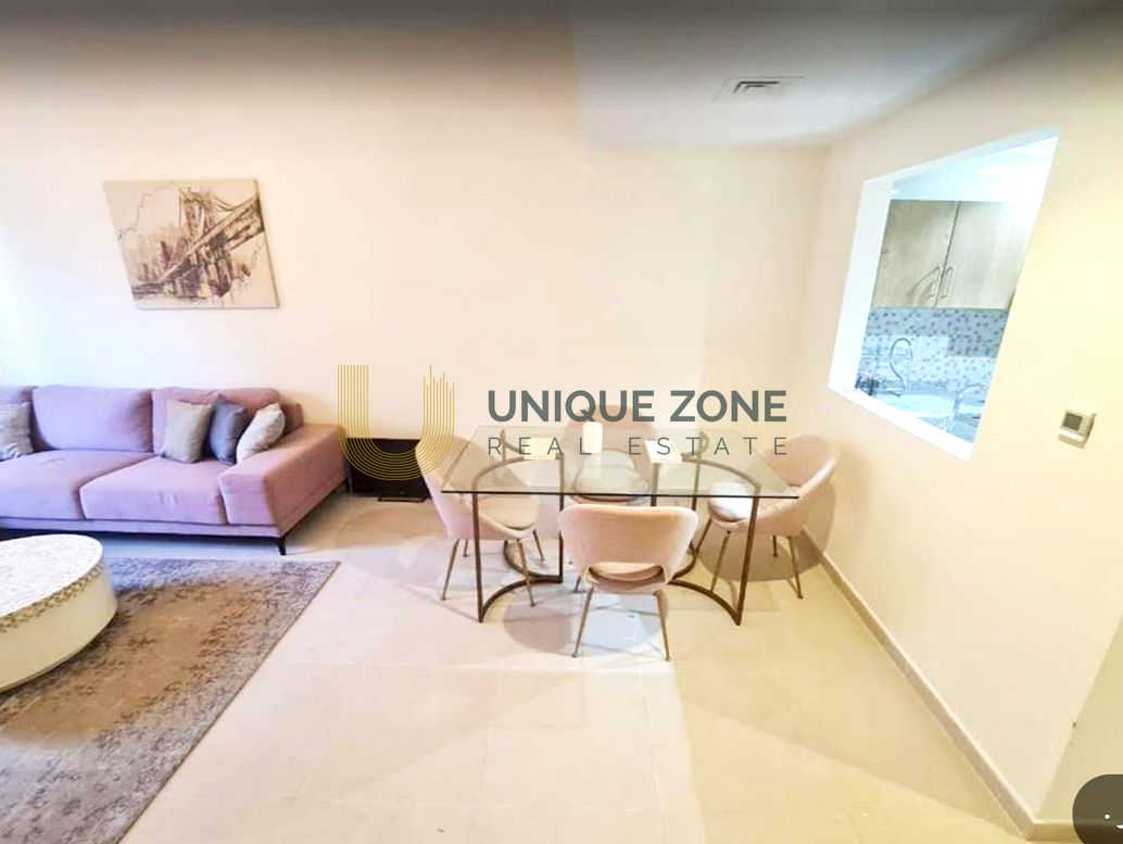 Spacious 1 BR | | Best Layout | Ready to Move
                                                RL1023