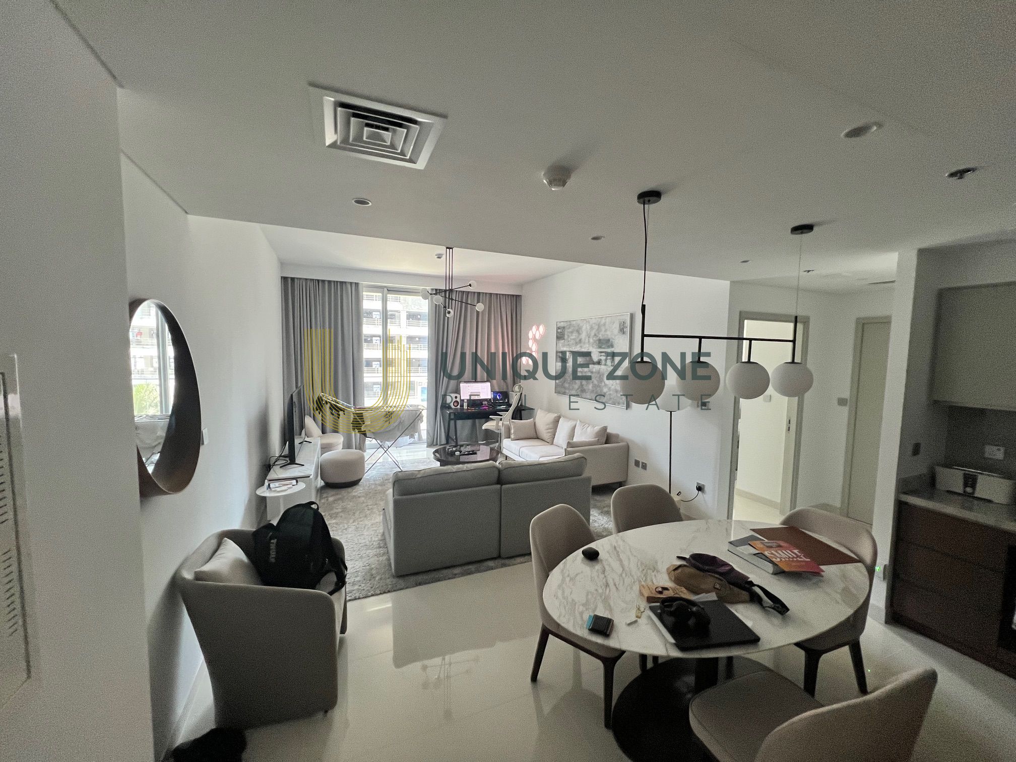 Fully Furnished | Low Floor | Brand New
                                                RL1090