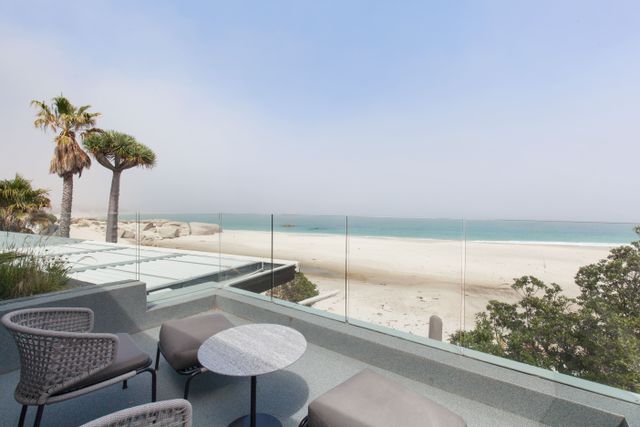 Luxurious Beachfront Property on Glen Beach - Your Dream Home Awaits!