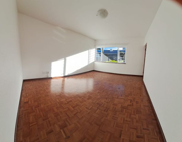Recently Renovated 2 Bedroom Apartment