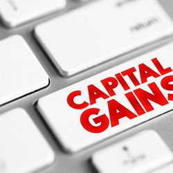 Smart Moves: Understanding Capital Gains Tax for Home Sellers
