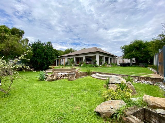 4 Bedroom House For Sale in Edenvale Central