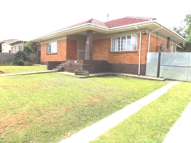 3 Bedroom House For Sale in Homestead