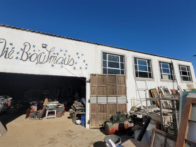 1,556m² Workshop For Sale in Hopefield