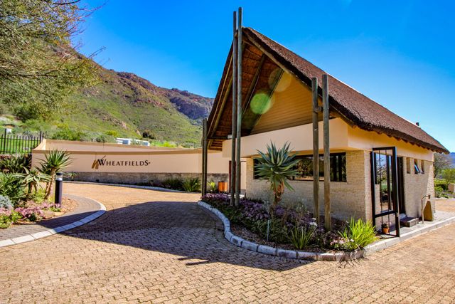 516m² Vacant Land Sold in Piketberg