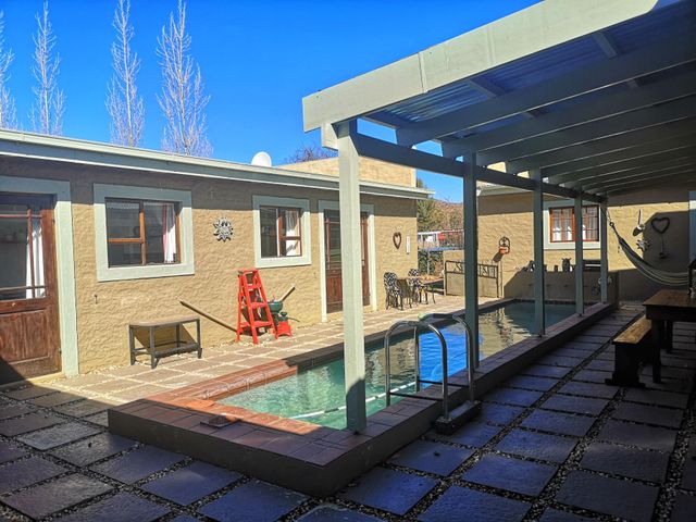 Home & Guest House All-In-One For Only R2 750 000.