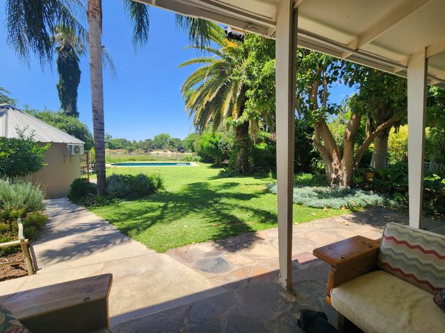 Riverside Elegance: Strong and Durable Family Home on the Banks of the Orange River