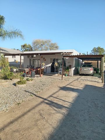 PORTERVILLE:  Residential Property for Sale