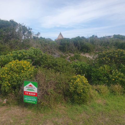 717m² Vacant Land For Sale in Pearly Beach