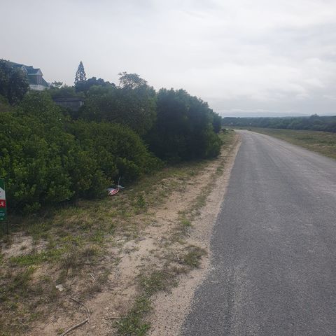 986m² Vacant Land For Sale in Pearly Beach